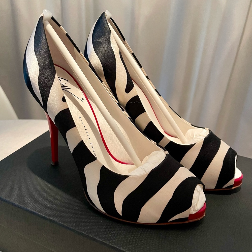 Giuseppe Zanotti Zebra Pump Heel